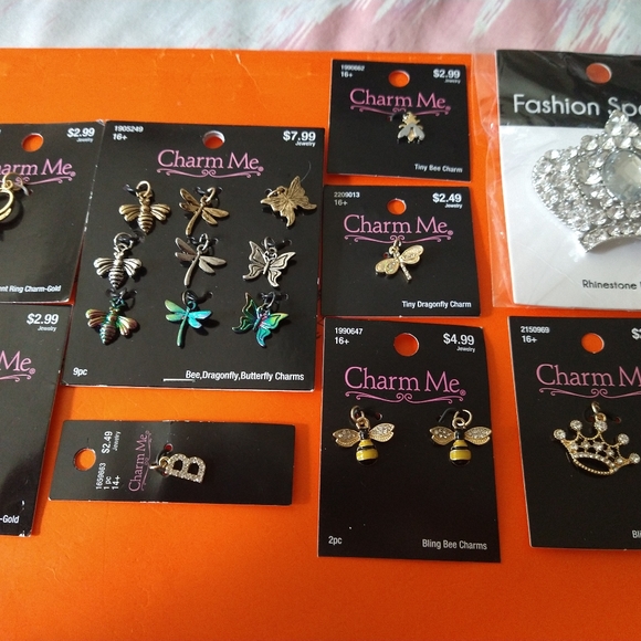 Charms - Picture 2 of 7